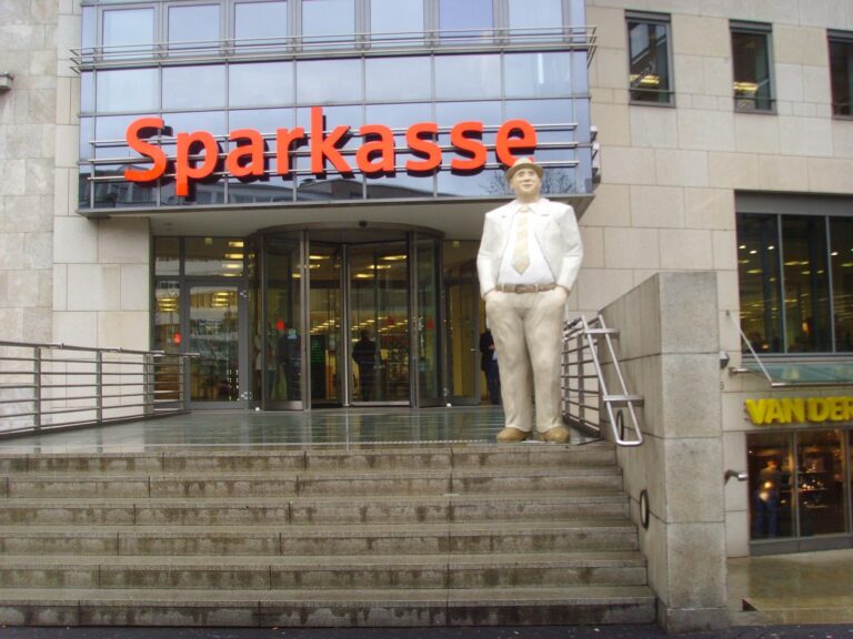 Polacy się mylą! Sparkasse to NIE jest zwykły bank!